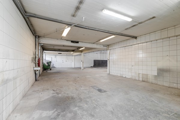 Medium property photo - Loetestraat 2, 3044 AX Rotterdam